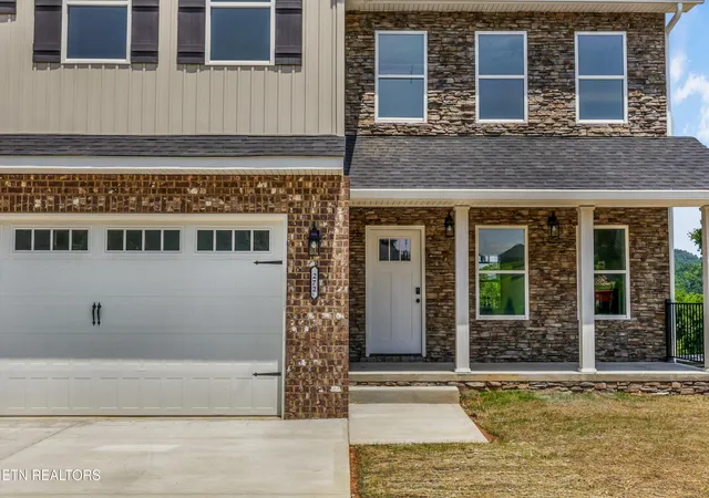image of 272 Bluff Shadows Ln, Seymour, TN 37865 | MLS# 1350645