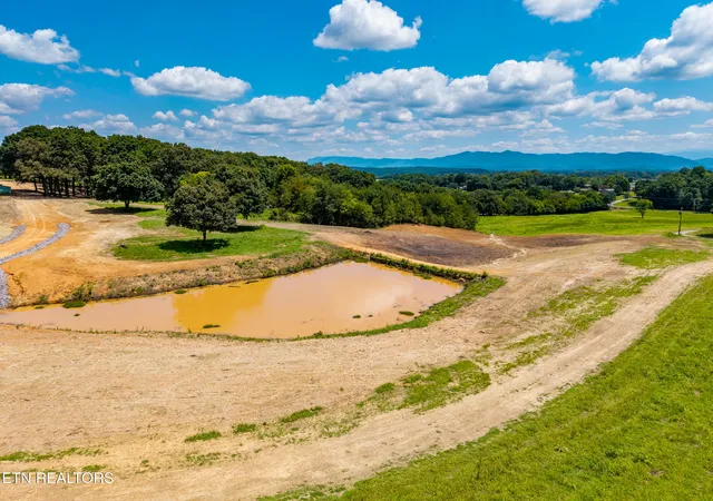 Photo 3 of Land for sale at Lot 4 Saratoga Dr, Maryville, TN 37804 | MLS# 1350848 | Listing updated on 2026-09-22