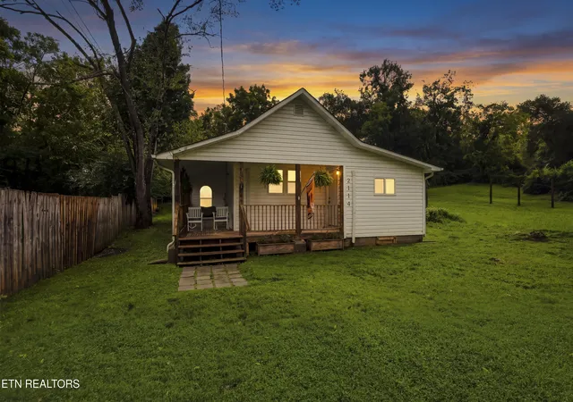 19th image of 2114 Lincoln St, Knoxville, TN 37920 | MLS# 1351630