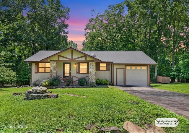 1st image of 36 Druid Cir, Crossville, TN 38558 | MLS# 1350795