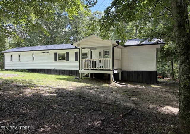 2nd image of 1004 Chestnut Ridge Rd, Spring City, TN 37381 | MLS# 1350984