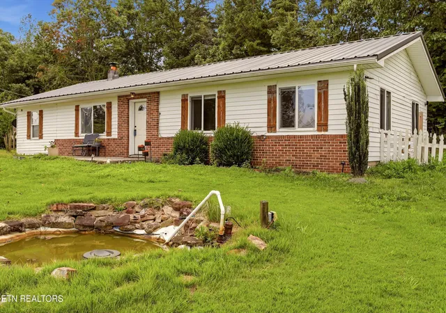2nd image of 1563 Riggs Chapel Rd, Harriman, TN 37748 | MLS# 1351272