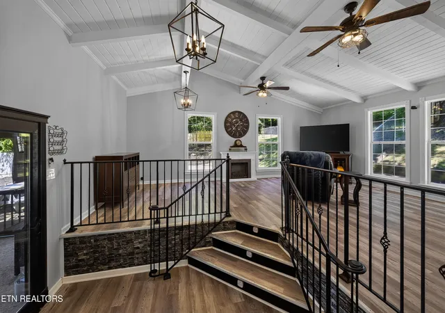 Photo 2 of Single family home for sale at 718 Hathburn Dr, Rockwood, TN 37854 | MLS# 1351370 | Listing updated on 2026-09-30