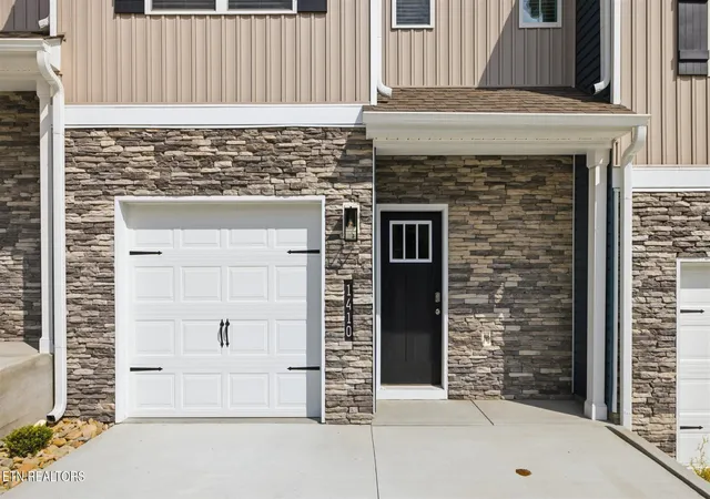 Photo 2 of Sale Pending at 1410 Relaxation Run, Sevierville, TN 37876 | MLS# 1350661 | Listing updated on 2026-10-23
