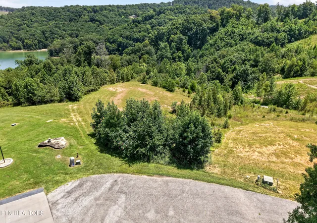 4th image of Holly Bend Dr Dr, Byrdstown, TN 38549 | MLS# 1350694