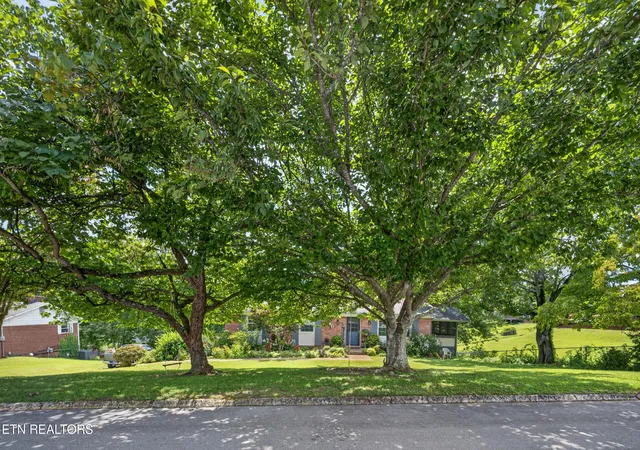 52nd image of 140 Westwood Dr, Clinton, TN 37716 | MLS# 1350707
