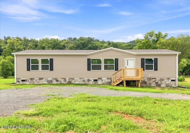 Photo 1 of Single family home for sale at 5320 Rutledge Pike, Rutledge, TN 37861 | MLS# 1350706 | Listing updated on 2026-09-03