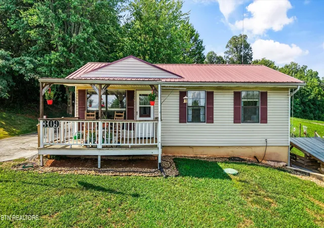 1st image of 309 Cherokee Cir, Madisonville, TN 37354 | MLS# 1351764