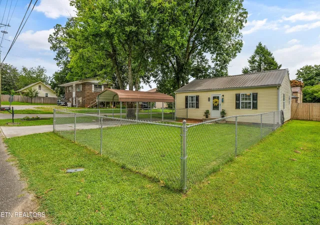 2nd image of 569 Monroe St, Madisonville, TN 37354 | MLS# 1351027