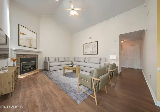 Photo 4 of Condo for sale at 4125 Woodlawn Pike #A2, Knoxville, TN 37920 | MLS# 1350815 | Listing updated on 2026-09-15