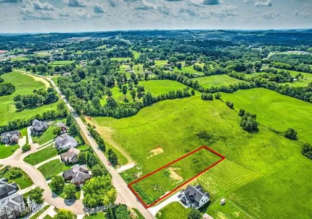 8th image of 527 Old Glory Rd, Maryville, TN 37801 | MLS# 1351845