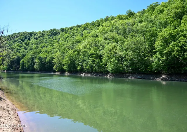 3rd image of Lot 162 Crestwood Dr, Speedwell, TN 37870 | MLS# 1350740