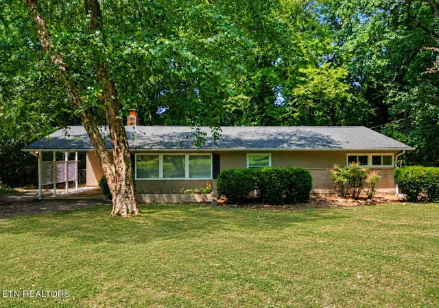 Photo 1 of Single family home for sale at 1336 Sumac Dr, Knoxville, TN 37919 | MLS# 1351460 | Listing updated on 2026-09-15
