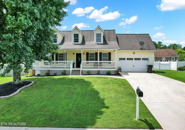 Photo 1 of Single family home for sale at 1762 Ne Autumn Dr, Cleveland, TN 37323 | MLS# 1350917 | Listing updated on 2026-08-17
