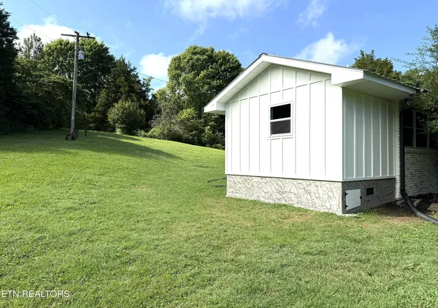 Photo 3 of Sale Pending at 9608 Asheville Hwy, Strawberry Plains, TN 37871 | MLS# 1350760 | Listing updated on 2026-09-06