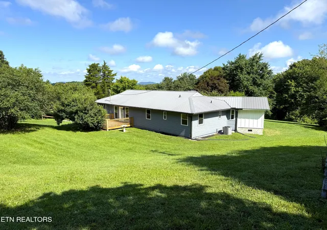 Photo 4 of Sale Pending at 9608 Asheville Hwy, Strawberry Plains, TN 37871 | MLS# 1350760 | Listing updated on 2026-09-06
