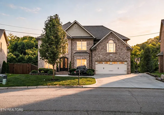 43rd image of 2219 Muddy Creek Ln, Knoxville, TN 37932 | MLS# 1350998