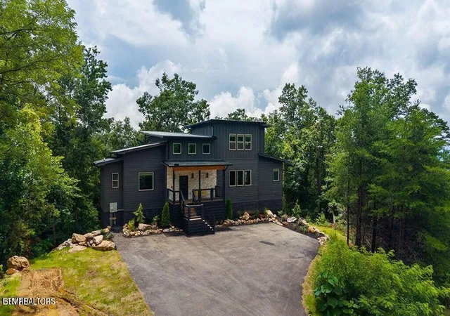 1st image of 1870 Mountain Ash Wy, Sevierville, TN 37876 | MLS# 1350784