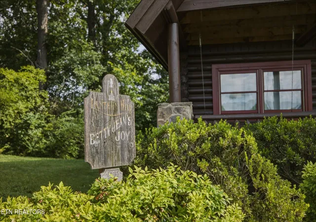 3rd image of 1634 Jed Trail, Sevierville, TN 37862 | MLS# 1350993
