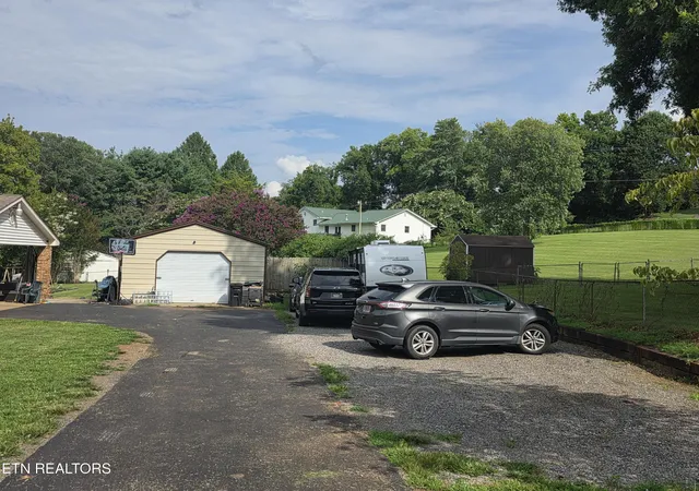 45th image of 1283 Laurel Rd, Clinton, TN 37716 | MLS# 1350807