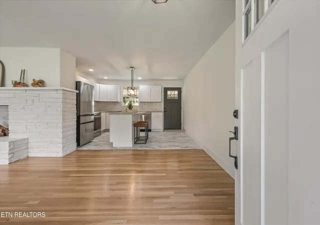 Photo 2 of Single family home for sale at 5728 Kentwood Rd, Knoxville, TN 37912 | MLS# 1351068 | Listing updated on 2026-09-16