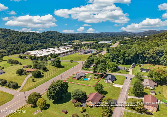 49th image of 304 Russell Dr, Rogersville, TN 37857 | MLS# 1350811