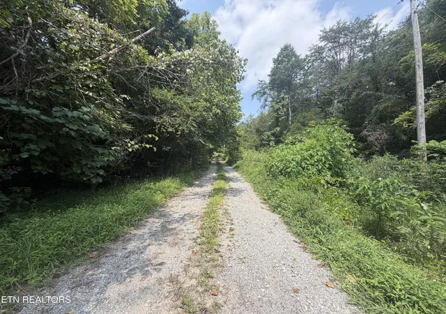 2nd image of 2544 Hinds Creek Rd, Heiskell, TN 37754 | MLS# 1351102
