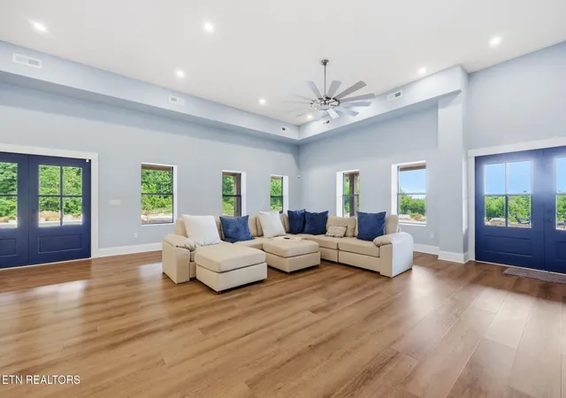 Photo 3 of Single family home for sale at 111 County Rd 207, Athens, TN 37303 | MLS# 1350928 | Listing updated on 2026-08-07