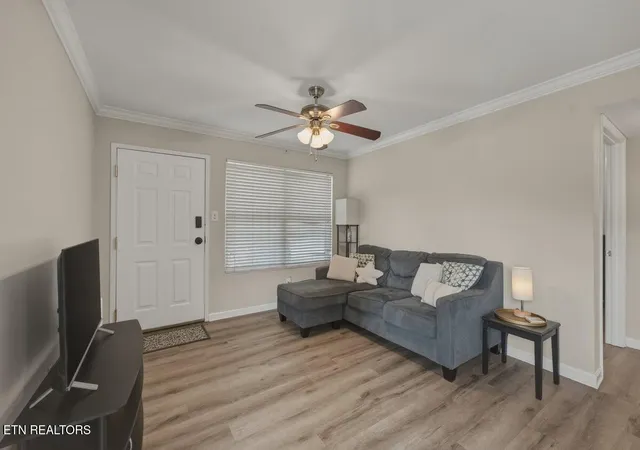 Listing Photo 5 - Condo for sale in building located at 1201 Laurel Ave, Knoxville, TN 37916 - Unit #107