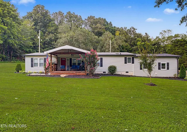 1st image of 1350 Waller Ferry Rd, Lenoir City, TN 37771 | MLS# 1351655