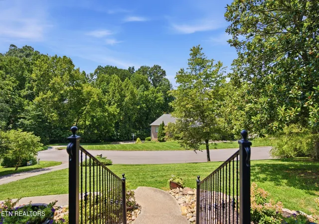 Photo 3 of Single family home for sale at 6809 Resolute Rd, Knoxville, TN 37918 | MLS# 1351079 | Listing updated on 2026-08-10