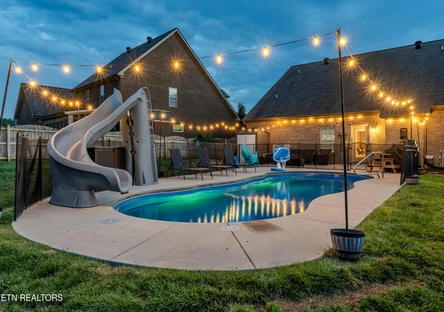 5th image of 12512 Tangle Crest Ln, Knoxville, TN 37932 | MLS# 1351122