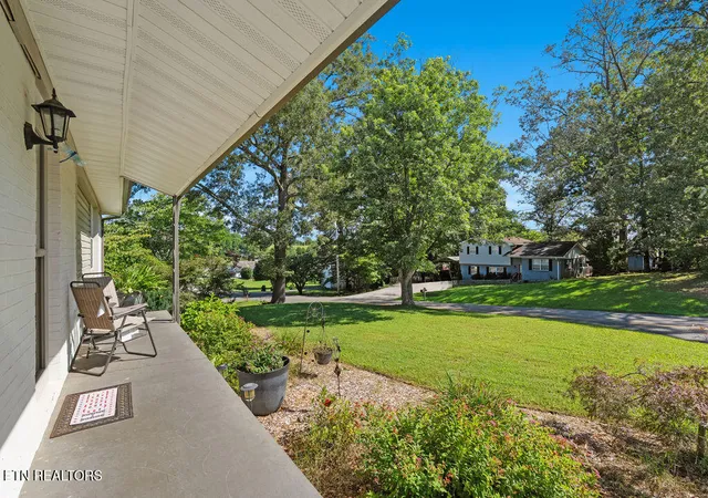 4th image of 211 Arbor Dr, Maryville, TN 37804 | MLS# 1351026