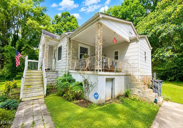 image of 158 Maples Rd, Knoxville, TN 37920 | MLS# 1351206