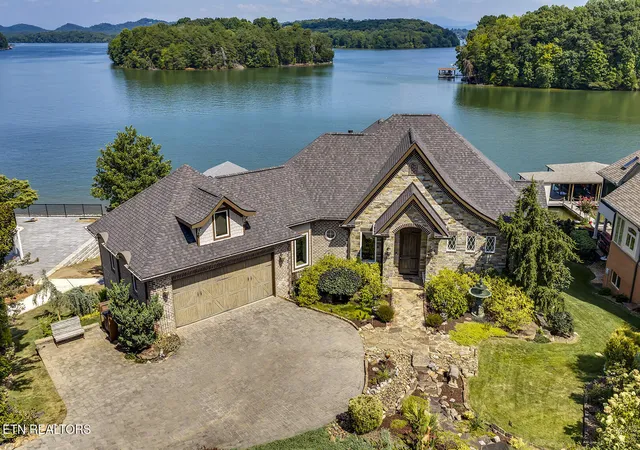 2nd image of 313 Kiyuga Wy, Loudon, TN 37774 | MLS# 1351133