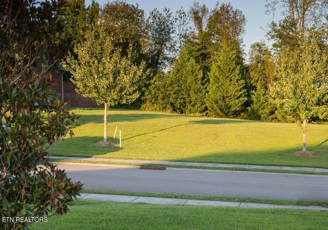1st image of 1568 Tsuga Dr, Alcoa, TN 37701 | MLS# 1351066