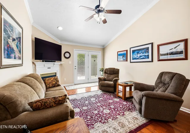 Listing Photo 4 - Condo for sale in building located at 7304 Brk Run Wy, Knoxville, TN 37920