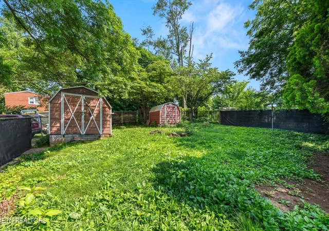 2nd image of 2415 Brown Ave, Knoxville, TN 37917 | MLS# 1350975