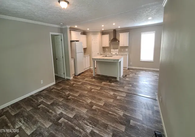 Photo 3 of Single family home for sale at 776 Earl's Loop Rd, Spencer, TN 38585 | MLS# 1351474 | Listing updated on 2026-09-09