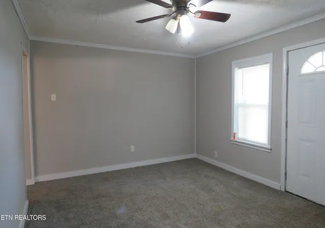 3rd image of 14 Oak St, Sparta, TN 38583 | MLS# 1350947