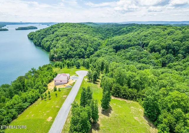 2nd image of 350 River Run Tr, Spring City, TN 37381 | MLS# 1351049