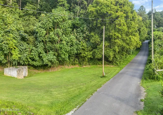 Photo 2 of Land for sale at Tbd Flt Gap Rd, New Market, TN 37820 | MLS# 1350961 | Listing updated on 2026-08-13