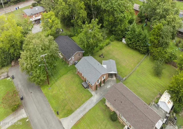 15th image of 515 Goldfinch Ave, Knoxville, TN 37920 | MLS# 1350969