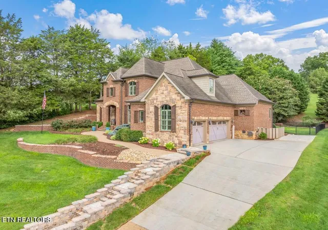 3rd image of 901 Broken Shaft Ln, Knoxville, TN 37922 | MLS# 1351029