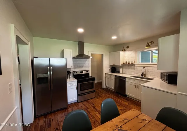 Photo 4 of Single family home for sale at 3606 Delrose Dr, Knoxville, TN 37914 | MLS# 1351870 | Listing updated on 2026-09-16