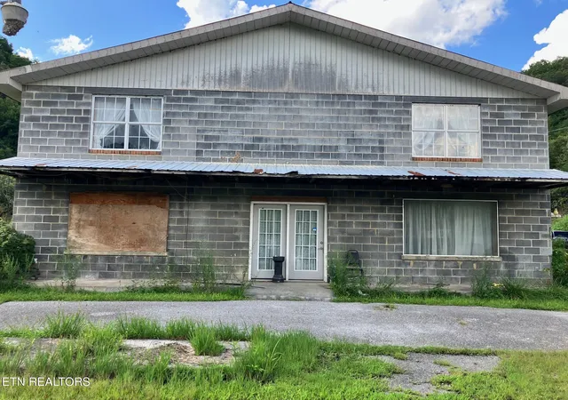 Photo 1 of Single family home for sale at 5841 Kyles Frd Hwy, Kyles Ford, TN 37765 | MLS# 1351057 | Listing updated on 2026-08-07