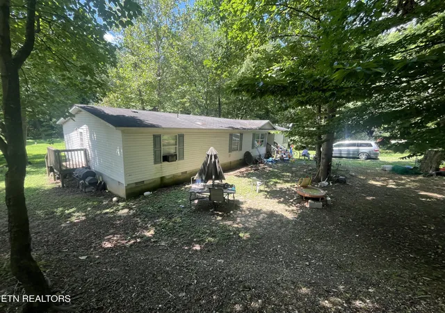 3rd image of 8133 Paradise Dr, Powell, TN 37849 | MLS# 1351001