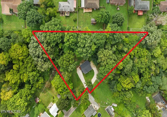 5th image of 616 & 618 Kinzel Ave, Maryville, TN 37804 | MLS# 1351125