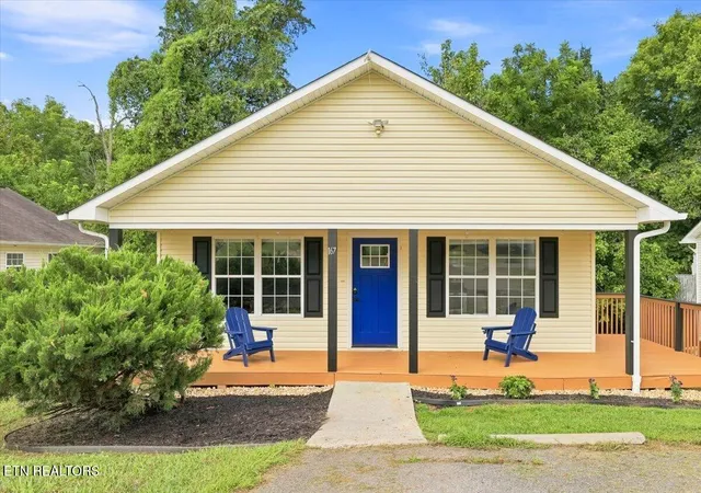 Photo 1 of Single family home for sale at 167 Red Bud Ln, Sevierville, TN 37876 | MLS# 1351174 | Listing updated on 2026-09-24