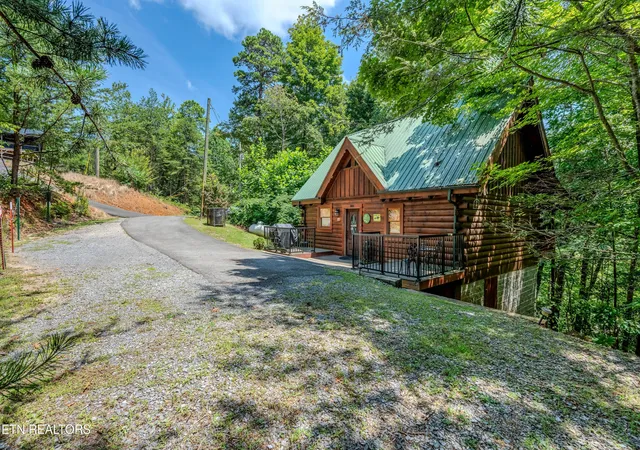3rd image of 2502 N School House Gap Rd, Sevierville, TN 37876 | MLS# 1350988